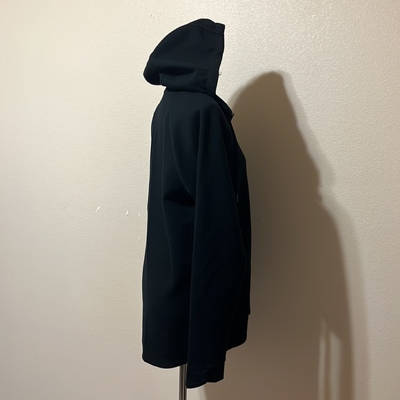 Russel - Picture 6 of 6